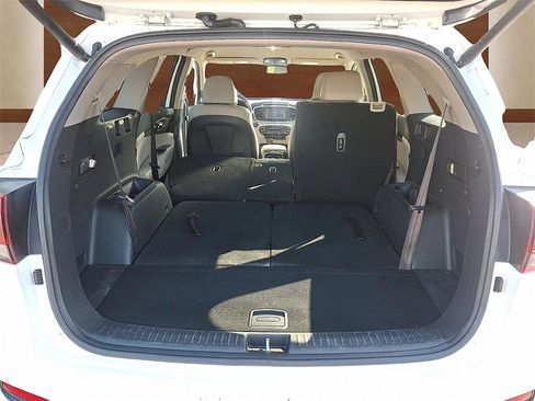 Used 2019 Kia Sorento EX image 29