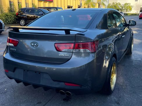 Used 2013 Kia Forte Koup EX w/ Tech Pkg image 9
