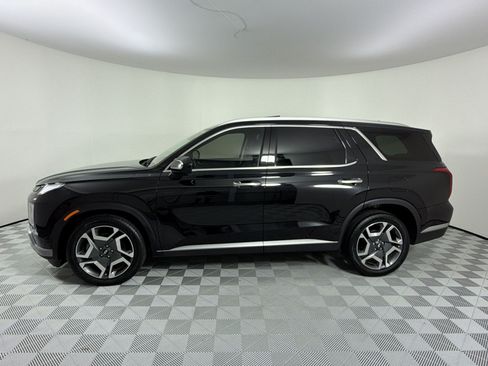 Used 2024 Hyundai Palisade SEL w/ Premium Package FWD image 2