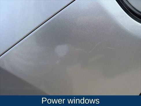 Used 2016 Ford Explorer XLT image 7