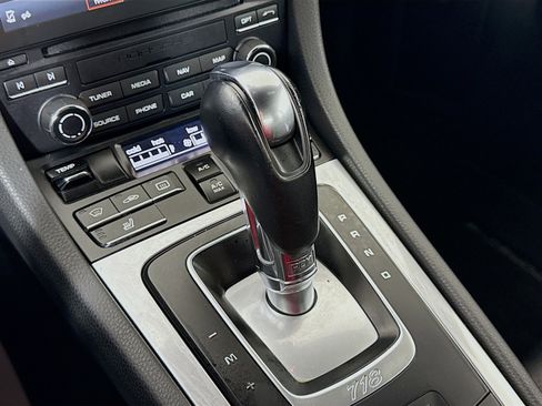 Certified 2018 Porsche 718 Cayman image 18