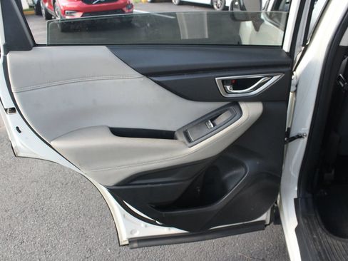 Used 2020 Subaru Forester Premium w/ Popular Package #1 AWD/4WD image 17