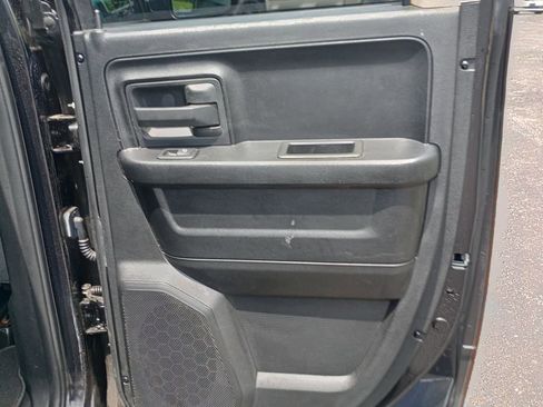 Used 2015 RAM 1500 Express AWD/4WD image 18