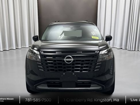 New 2026 Nissan Pathfinder SL w/ SL Premium Package AWD/4WD image 2