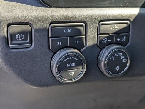 Certified 2023 Chevrolet Silverado 1500 LT image 20