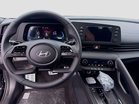 New 2026 Hyundai Elantra Sport FWD image 8
