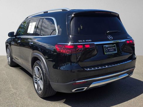 Used 2026 Mercedes-Benz GLS 450 4MATIC image 7
