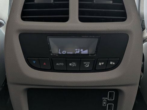 Used 2021 Honda Pilot EX-L image 25