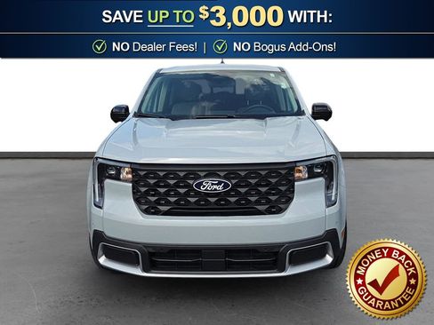 Used 2025 Ford Maverick Lariat w/ 4K Tow Package image 11