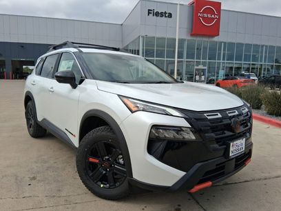 New 2026 Nissan Rogue SV w/ Rock Creek Premium Package