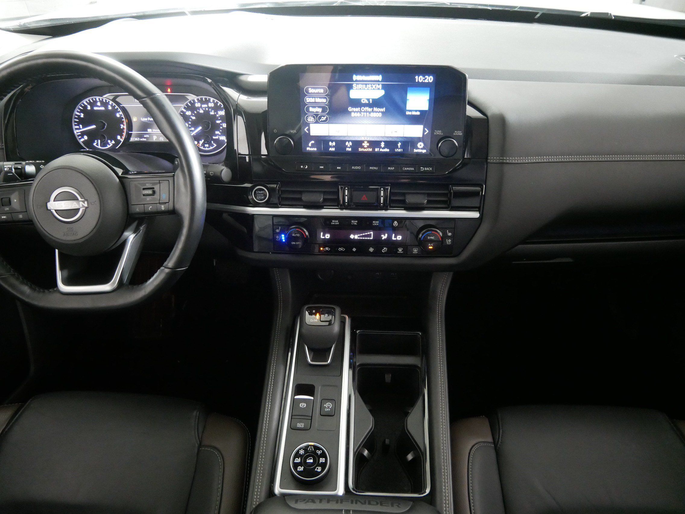 Used 2022 Nissan Pathfinder Platinum w/ Cargo Package AWD/4WD image 10
