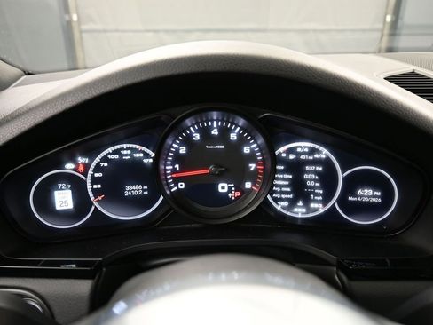 Certified 2023 Porsche Cayenne image 18