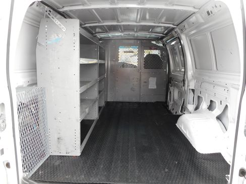 Used 2006 Ford E-150 and Econoline 150 image 17