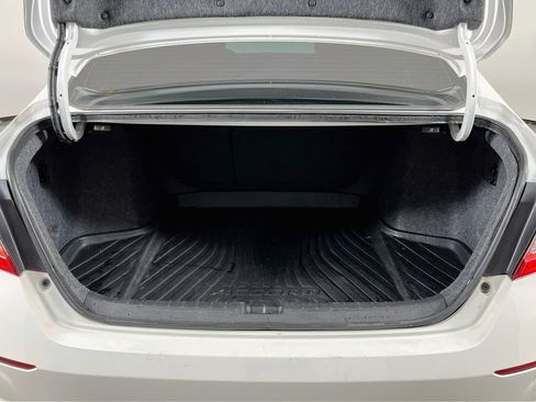 Used 2022 Honda Accord Sport image 9