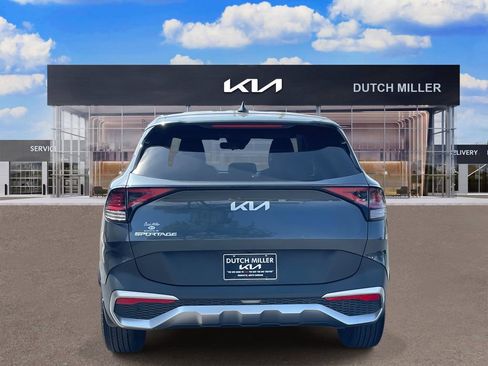 Certified 2023 Kia Sportage EX image 6