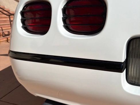 Used 1992 Chevrolet Corvette Coupe image 29