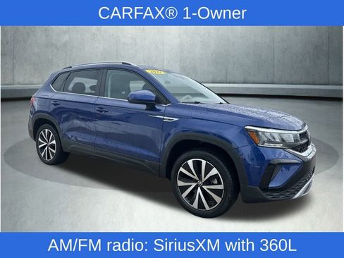 Used 2022 Volkswagen Taos SE w/ IQ.Drive SE Package image 6