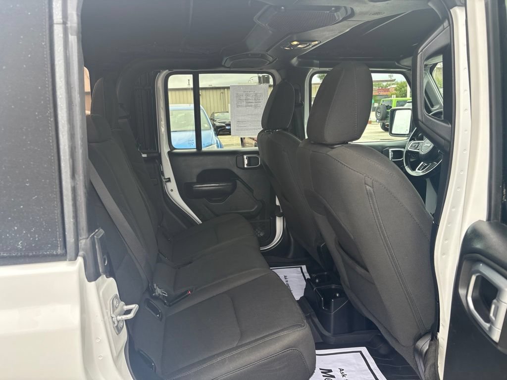 Used 2020 Jeep Gladiator Sport w/ Quick Order Package 24S AWD/4WD image 38