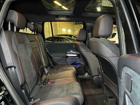 New 2026 Mercedes-Benz GLB 250 4MATIC image 14