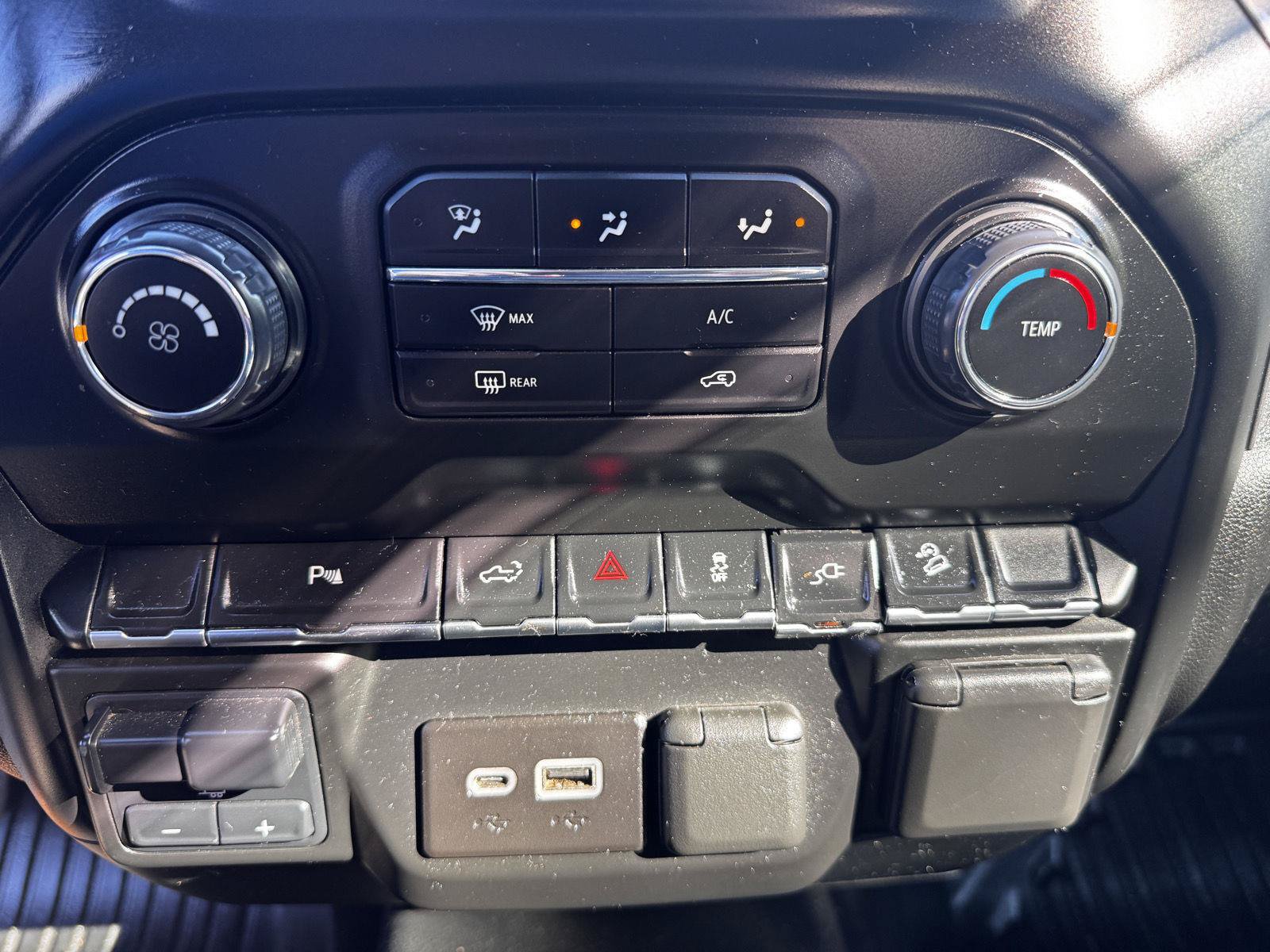 Certified 2022 Chevrolet Silverado 2500 W/T w/ WT Convenience Package AWD/4WD image 23