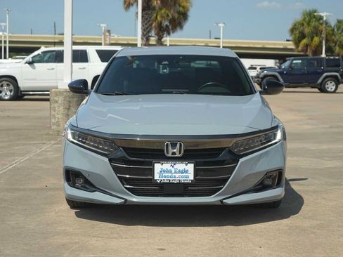 Used 2022 Honda Accord Sport image 6