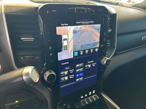 Used 2021 RAM 2500 Big Horn w/ Level 2 Equipment Group image 9