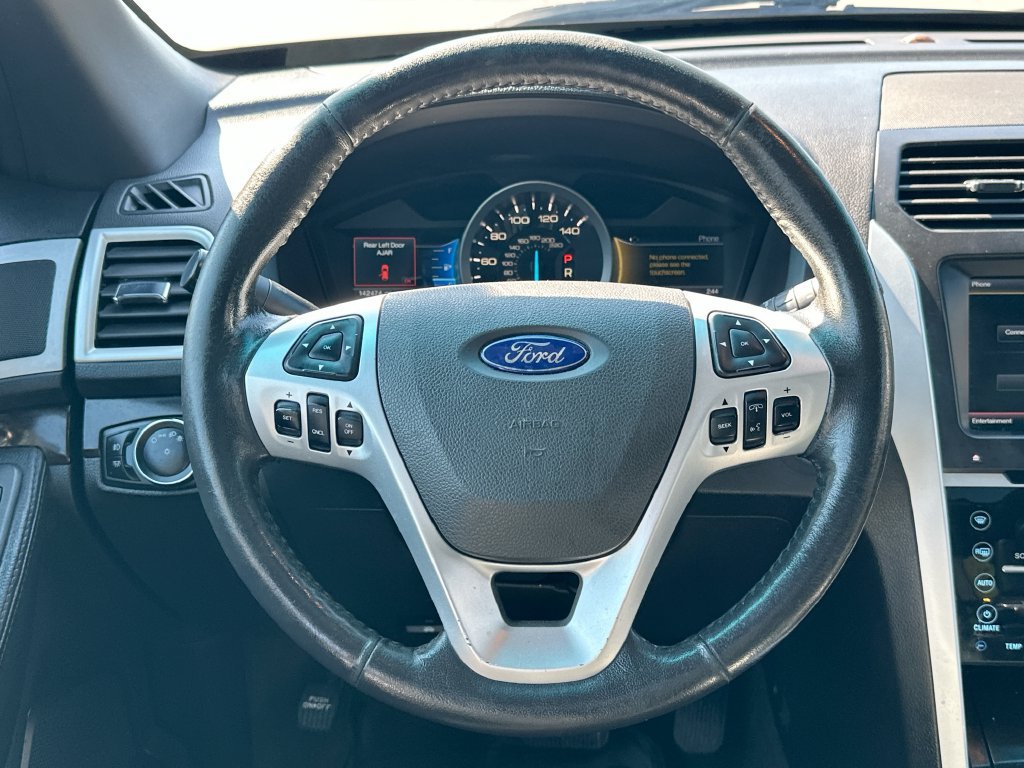 Used 2015 Ford Explorer Limited AWD/4WD image 18