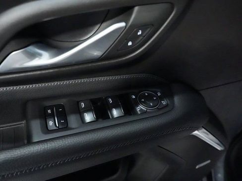 Used 2022 GMC Yukon Denali image 14