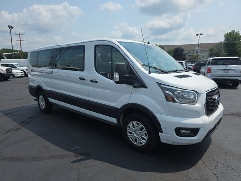 Used 2023 Ford Transit 350 XLT RWD image 3
