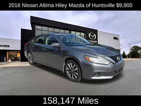 Used 2016 Nissan Altima 2.5 SL w/ Moonroof Package FWD image 1