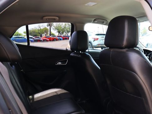 Used 2016 Buick Encore FWD image 28
