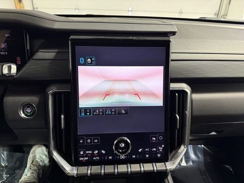 Certified 2025 GMC Acadia Elevation image 21