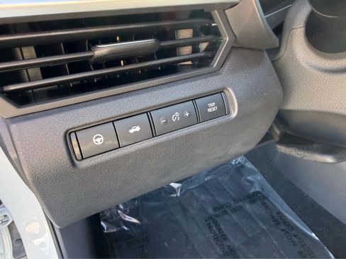 Used 2025 Nissan Altima 2.5 SL image 18