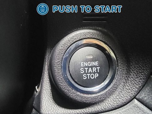 Used 2021 Subaru Outback Limited image 19