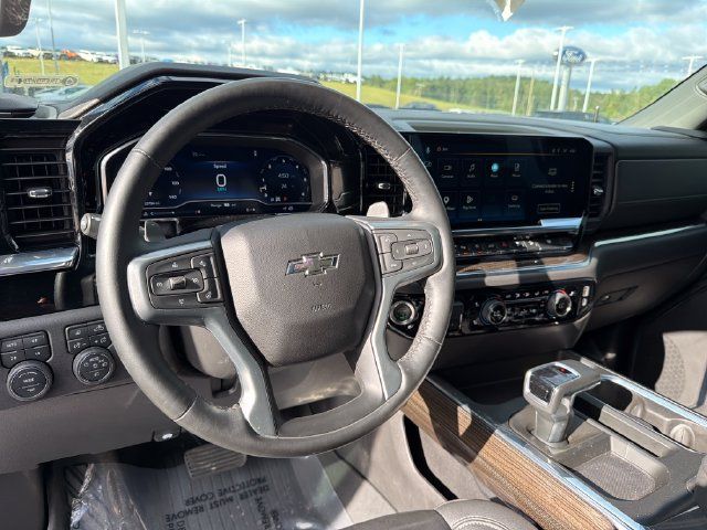 Used 2024 Chevrolet Silverado 1500 RST w/ RST All Star Premium Package AWD/4WD image 14