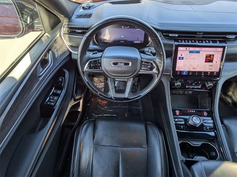 Used 2021 Jeep Grand Cherokee L Overland w/ Advanced Protech Group III image 16