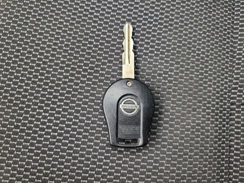 Used 2018 Nissan Versa SV FWD image 32