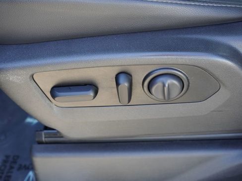 Used 2020 Chevrolet Silverado 1500 LTZ w/ LTZ Convenience Package image 24