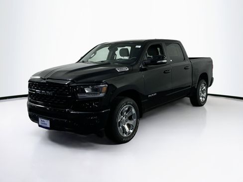 Used 2022 RAM 1500 Big Horn image 1