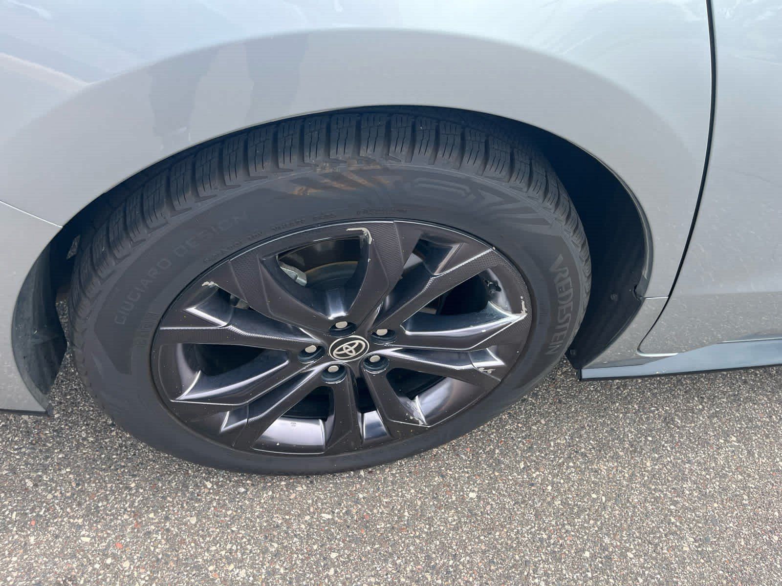 Certified 2021 Toyota Sienna XSE w/ XSE Plus Package FWD image 6