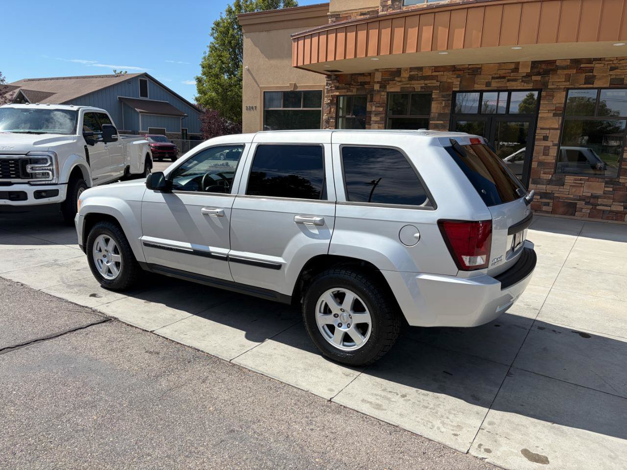 Used 2008 Jeep Grand Cherokee Laredo AWD/4WD image 23