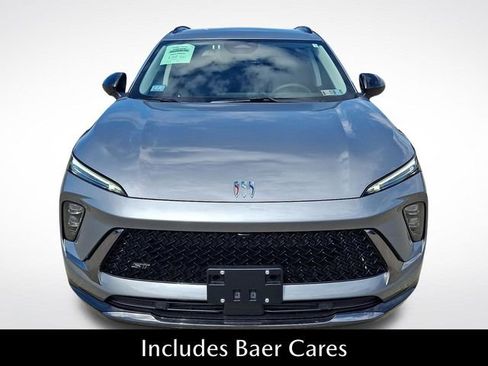 Used 2025 Buick Envision Sport Touring image 2