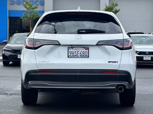 Certified 2024 Honda HR-V Sport image 5