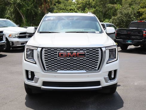 Certified 2024 GMC Yukon Denali w/ Advanced Technology Package AWD/4WD image 4