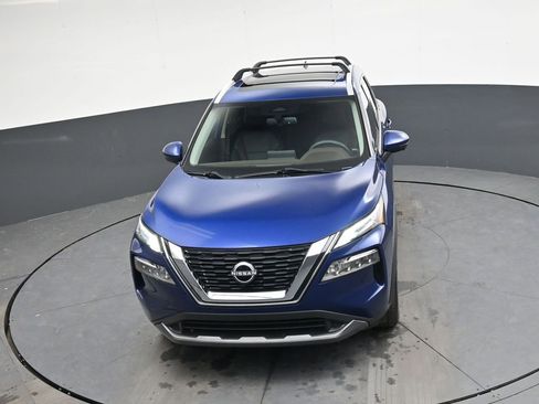 Used 2023 Nissan Rogue SL image 25