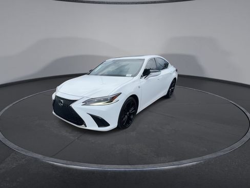 Used 2023 Lexus ES 350 F Sport w/ Accessory Package (Z2) FWD image 4