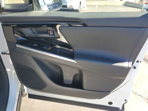 Certified 2023 Toyota bZ4X Limited w/ Weather Package image 35