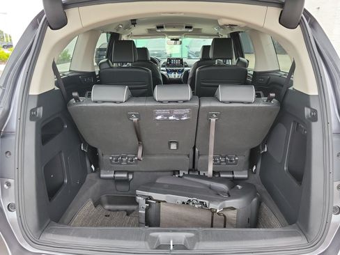 Used 2025 Honda Odyssey Elite image 31