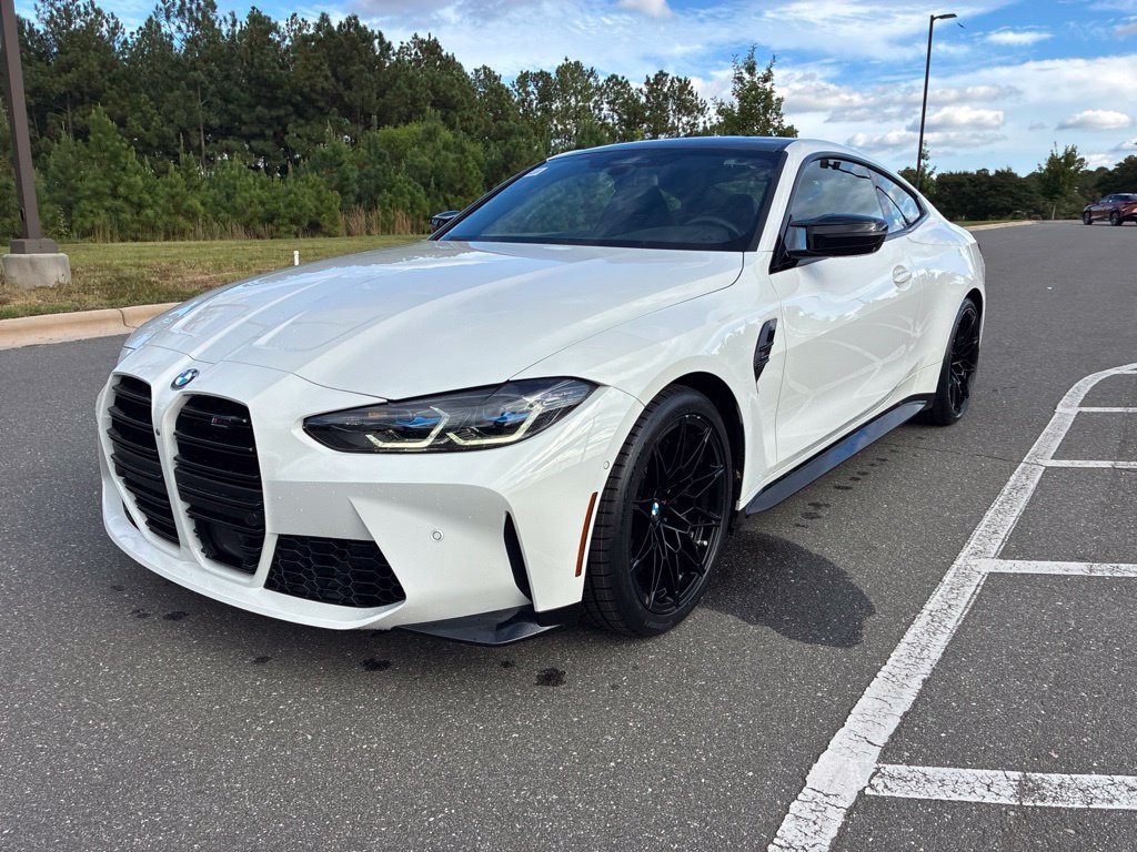 Used 2021 BMW M4 Competition w/ Executive Package RWD image 3
