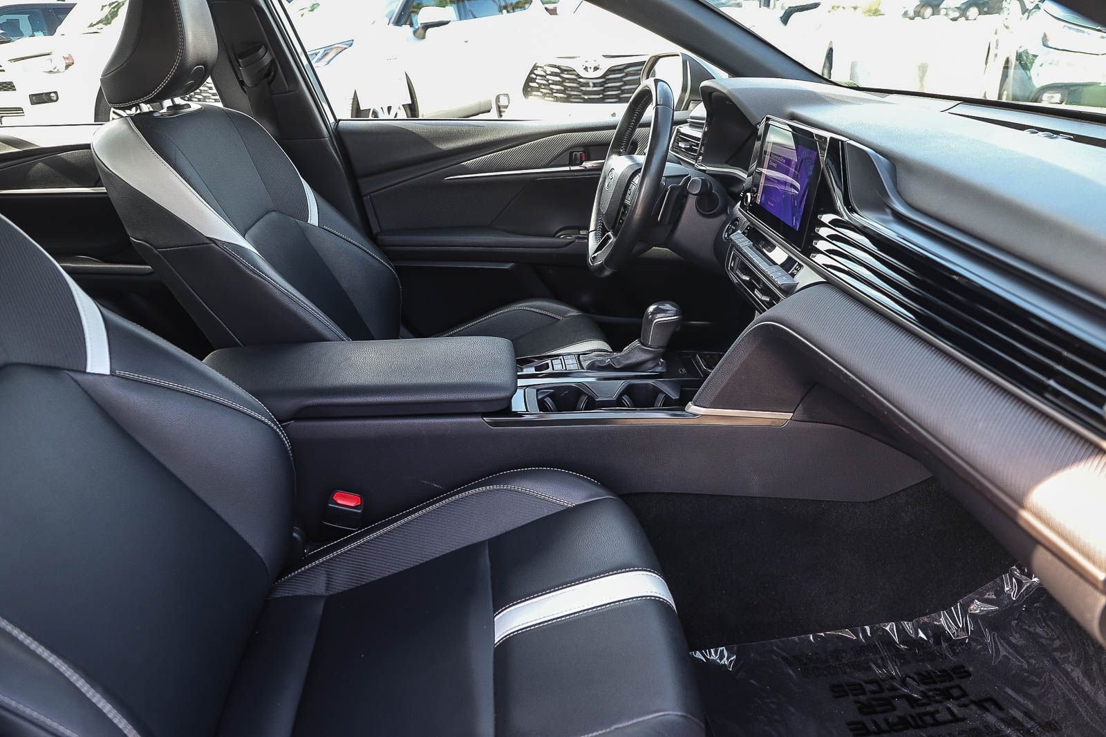 Certified 2025 Toyota Camry SE FWD image 16